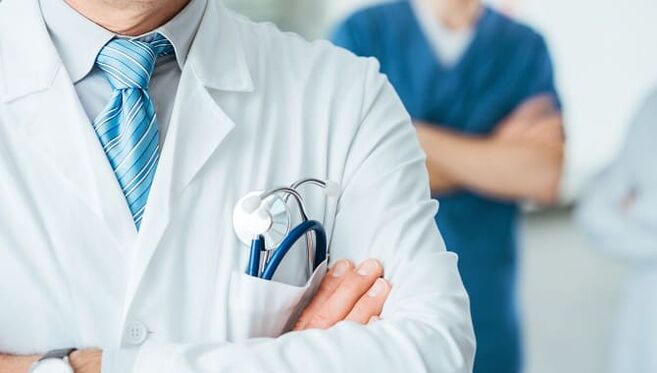 gydytojas, sprendžiantis potencijos problemas po 50 metų